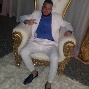 Meet your Posher, Julio